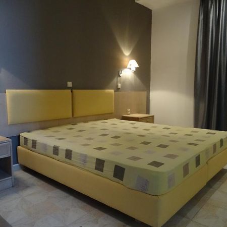 Evas Rooms Faliraki Buitenkant foto