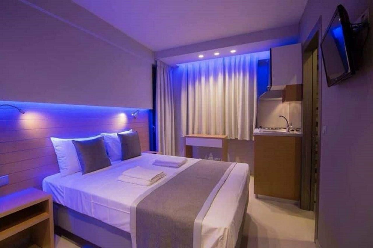 Evas Rooms Faliraki Buitenkant foto