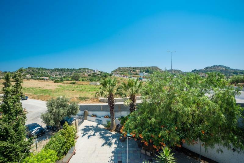 Evas Rooms Faliraki Buitenkant foto